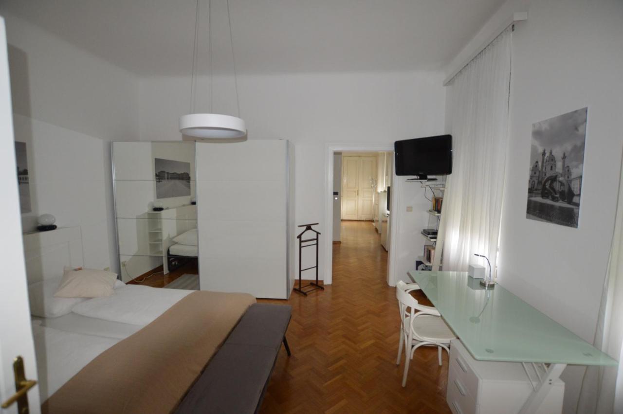 Apartment Penzing Виена Екстериор снимка